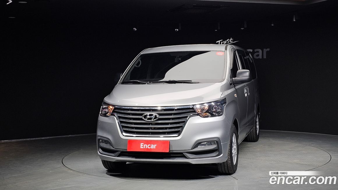 Hyundai Starex 2019