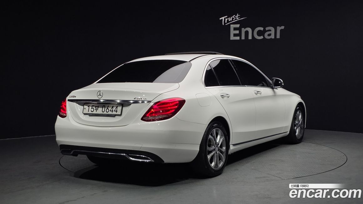 Mercedes-Benz C-Class 2016