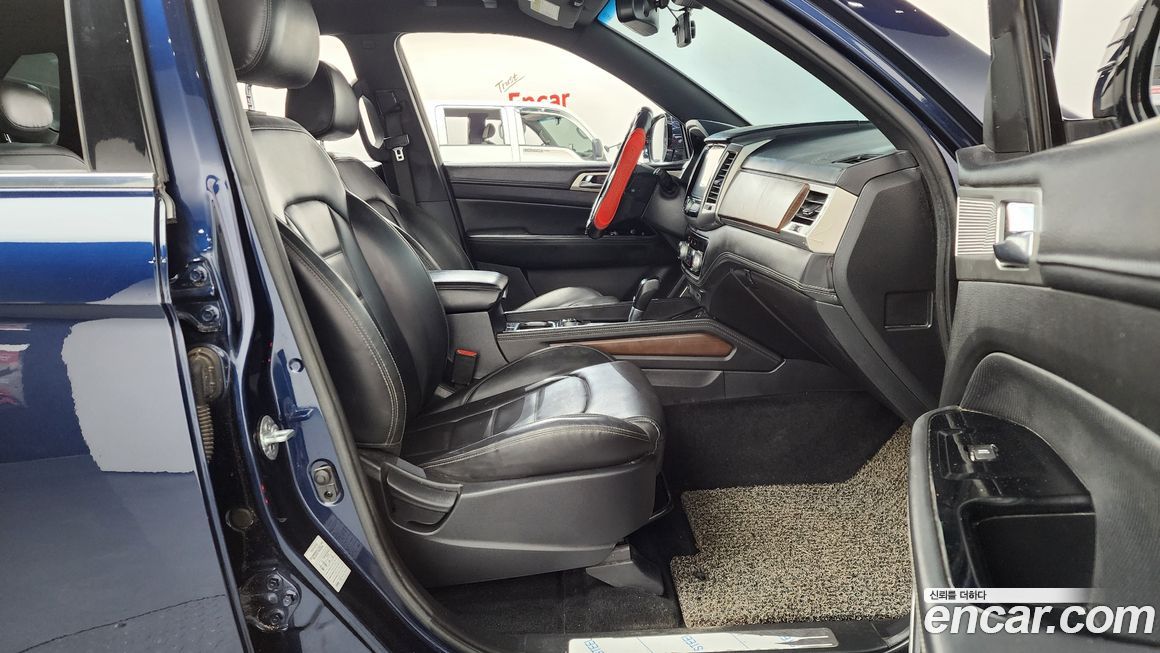 KG_Mobility_Ssangyong Rexton 2018