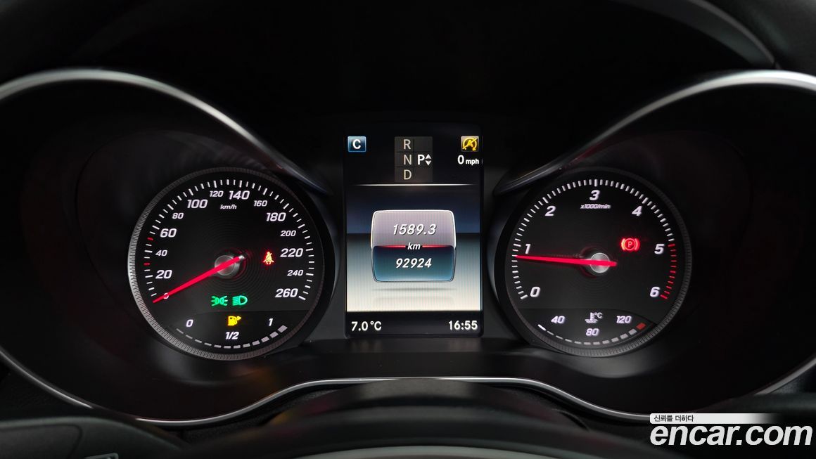 Mercedes-Benz C-Class 2016