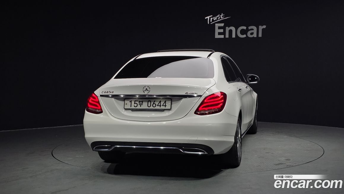 Mercedes-Benz C-Class 2016