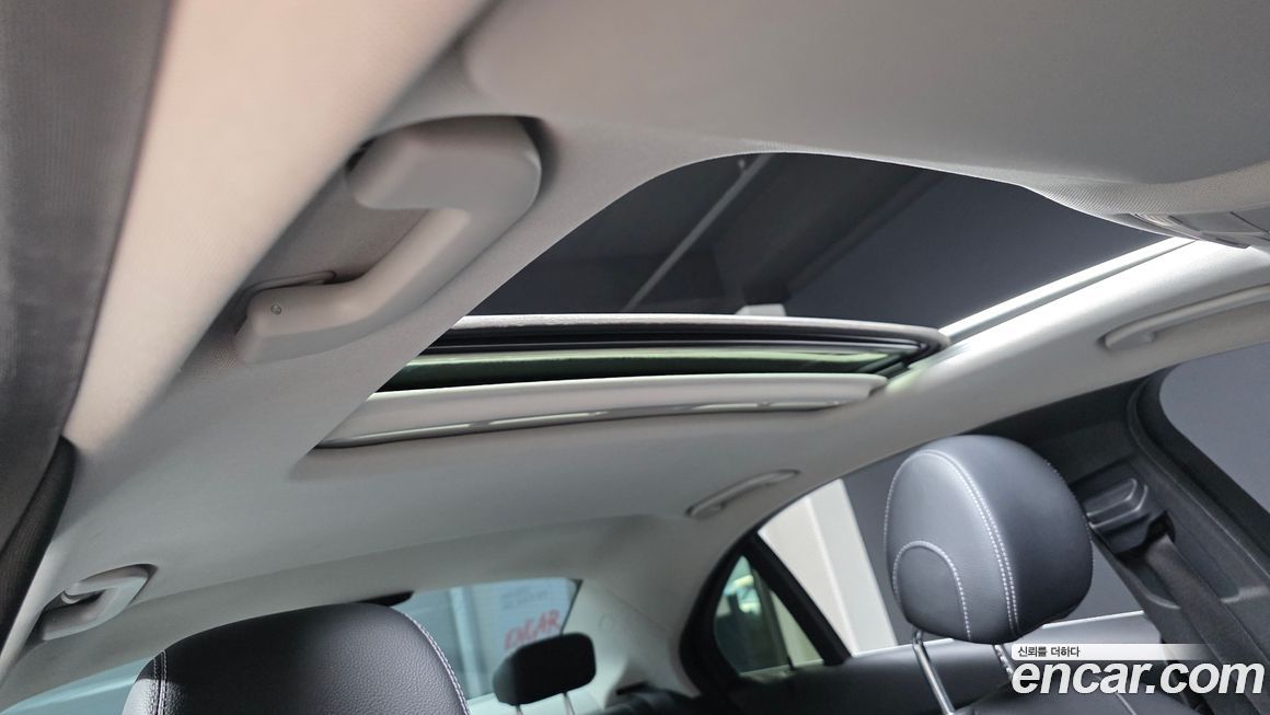 Mercedes-Benz C-Class 2016