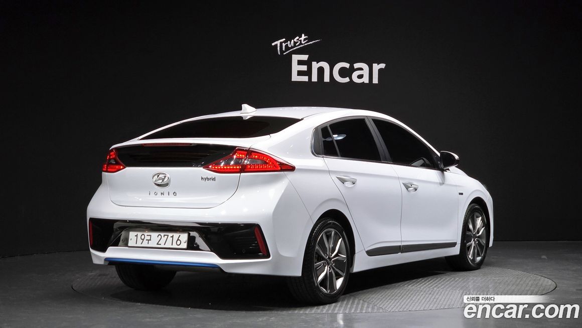 Hyundai Ioniq 2019