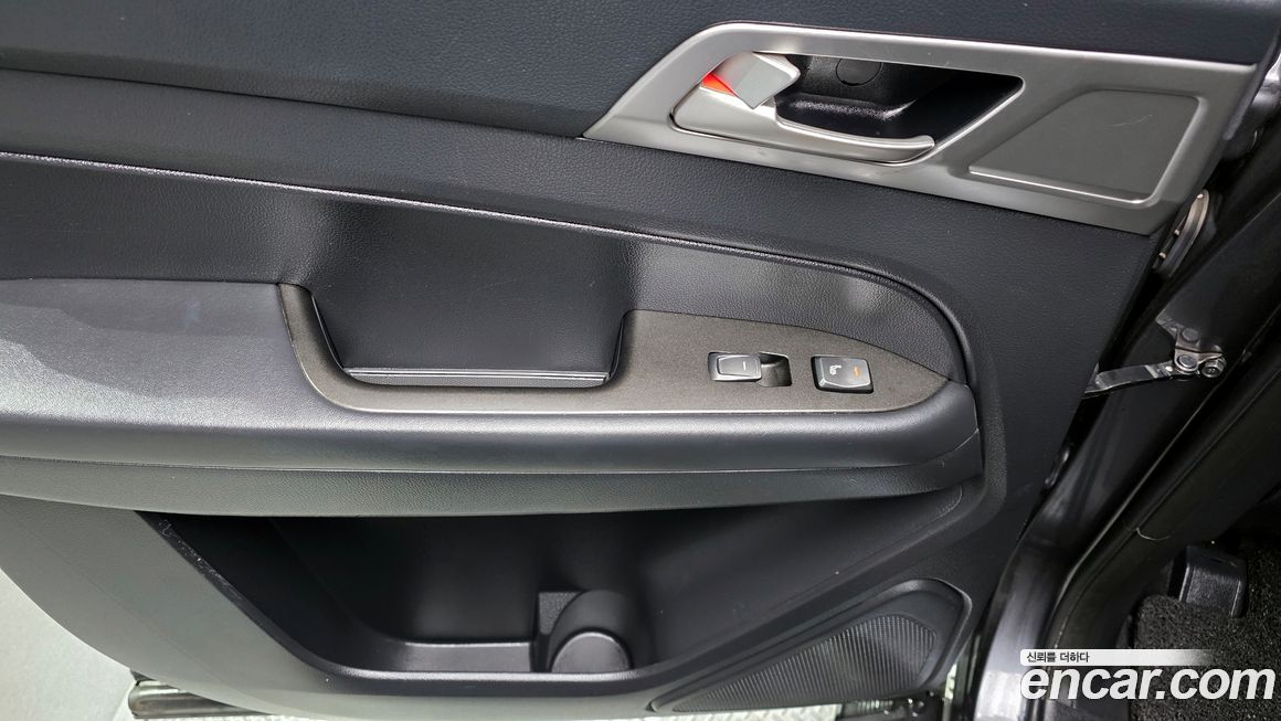 KG_Mobility_Ssangyong Rexton 2019