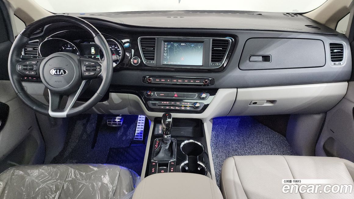 Kia Canival 2019