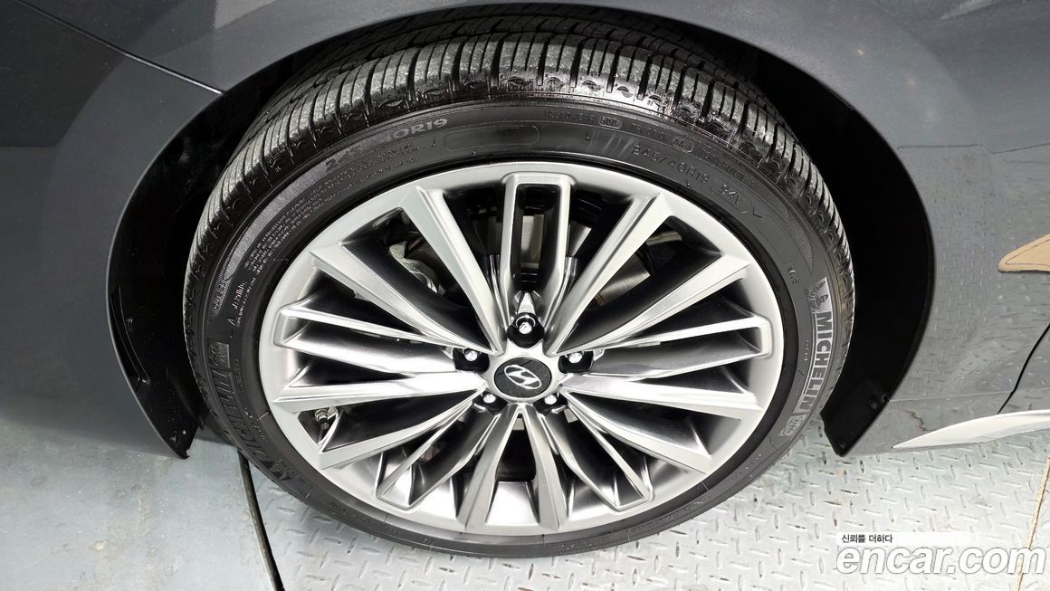 Hyundai Grandeur 2018