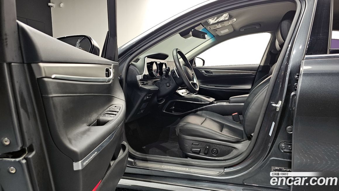 Hyundai Grandeur 2020