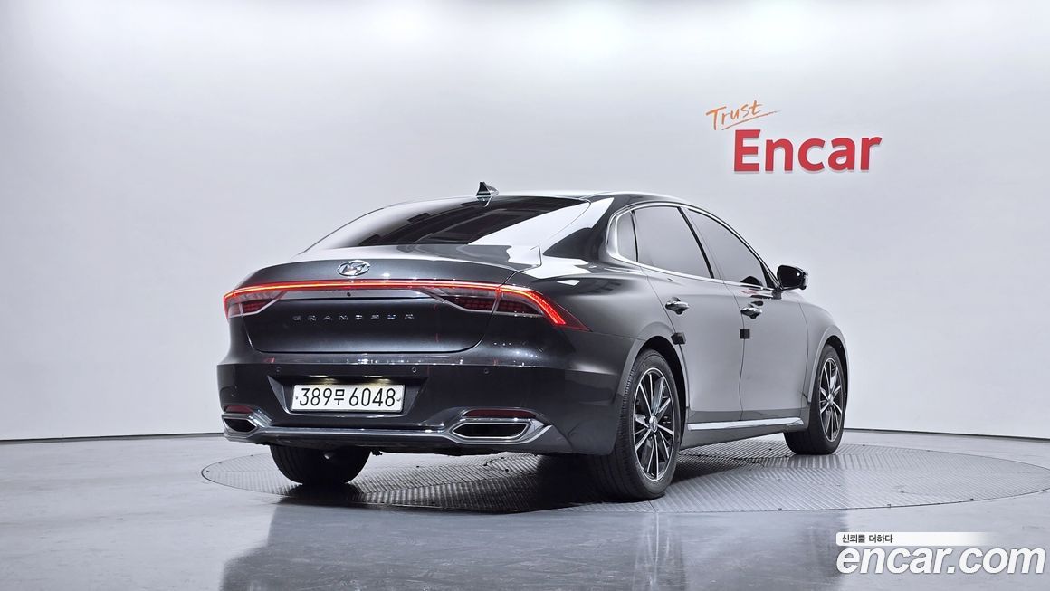 Hyundai Grandeur 2020