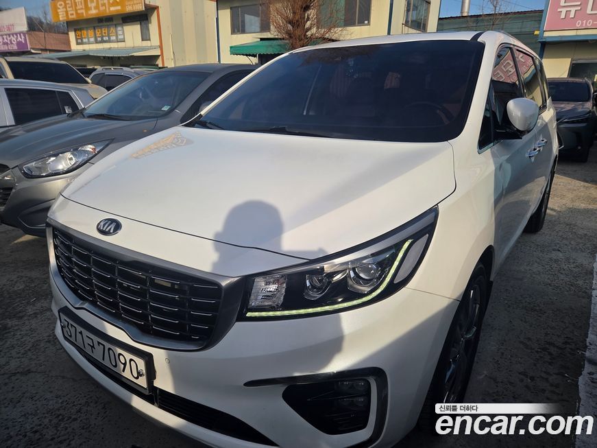 Kia Canival 2020