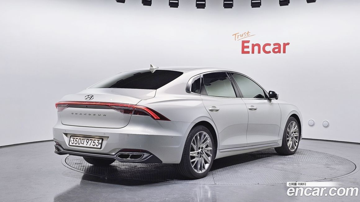 Hyundai Grandeur 2020