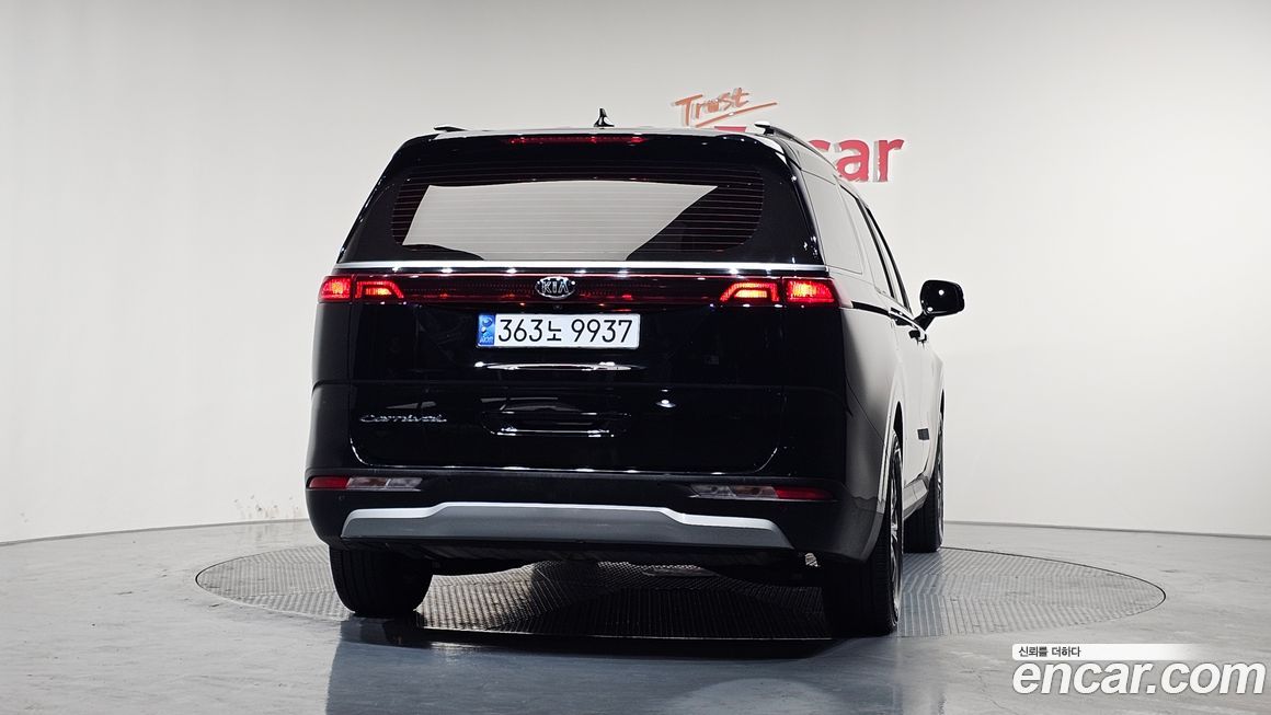 Kia Canival 2021