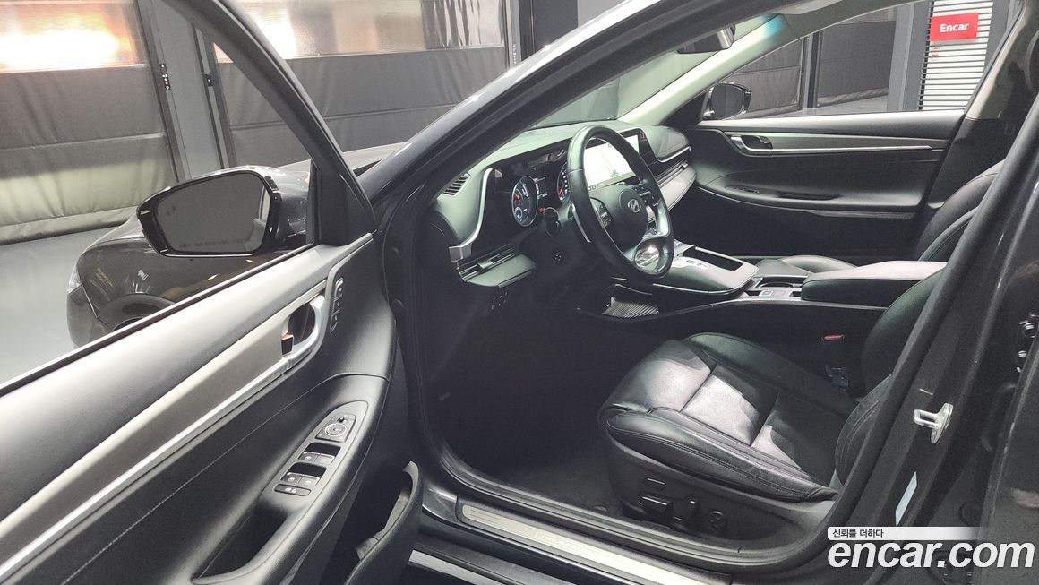 Hyundai Grandeur 2020