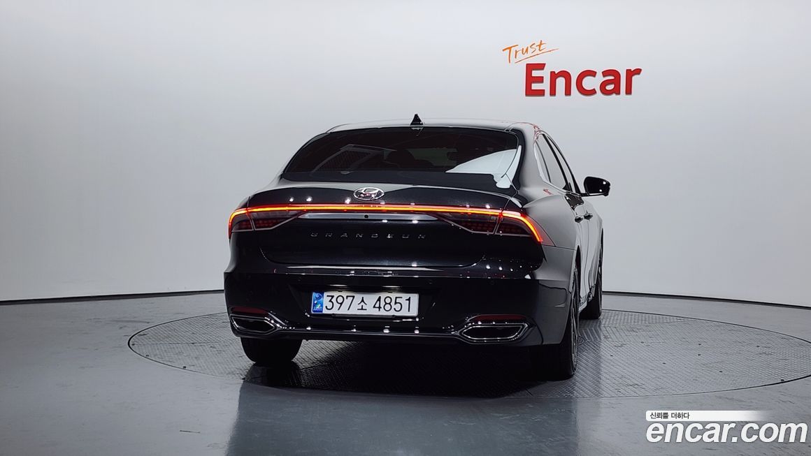 Hyundai Grandeur 2021