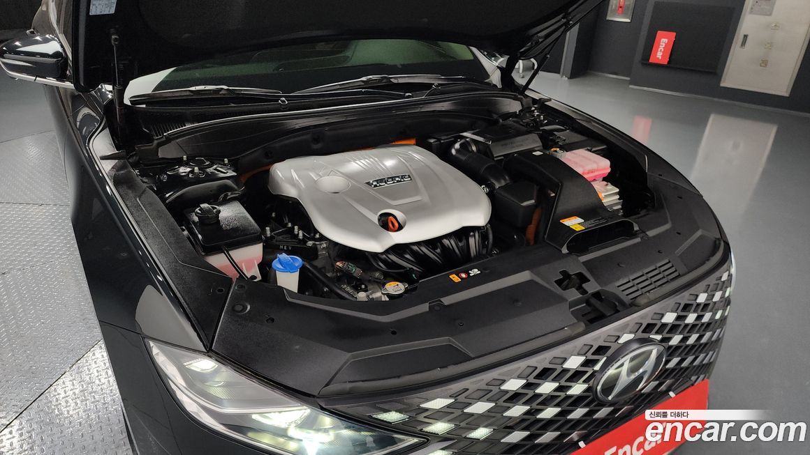 Hyundai Grandeur 2021