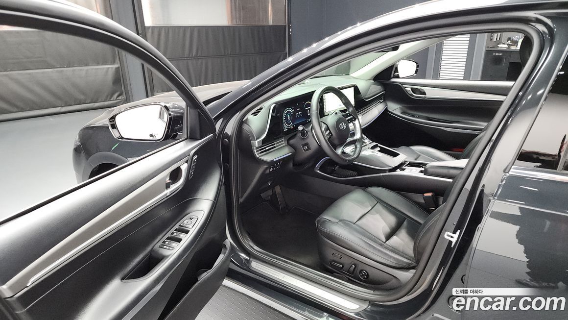 Hyundai Grandeur 2021