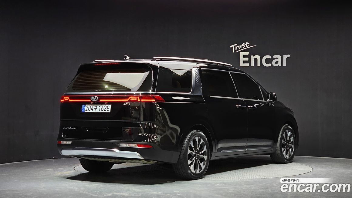 Kia Canival 2021