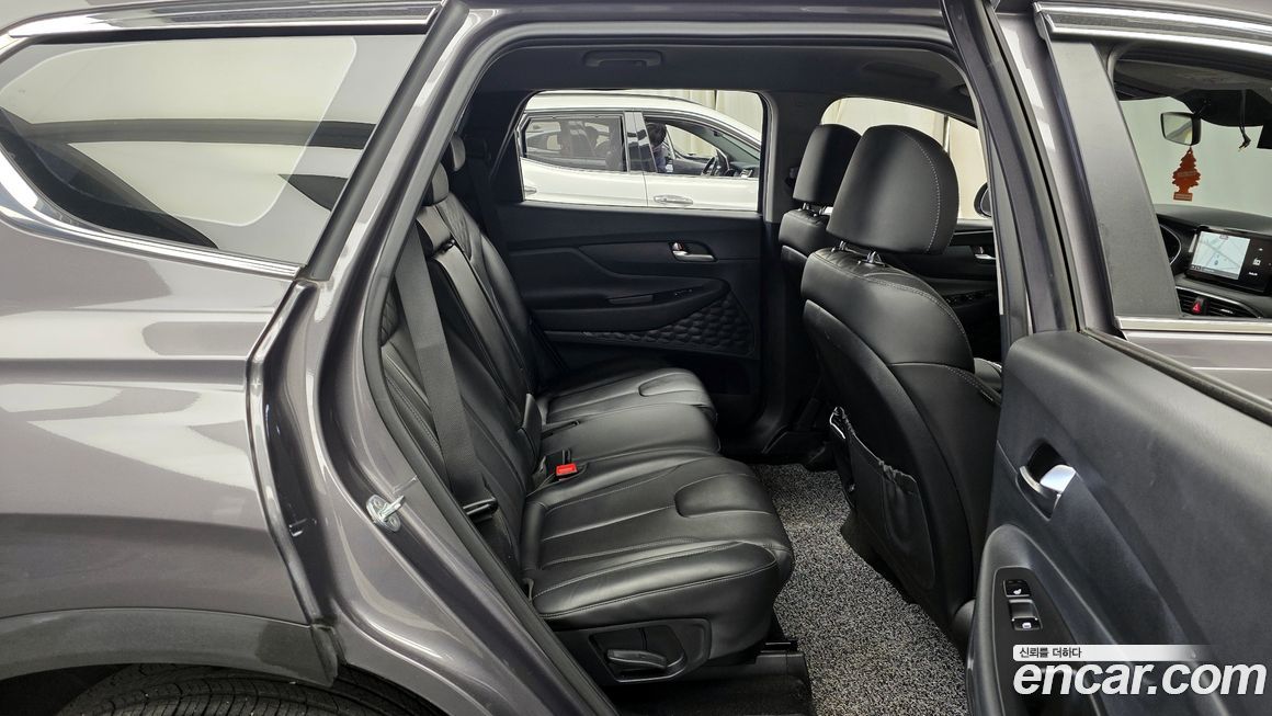 Hyundai Santafe 2022