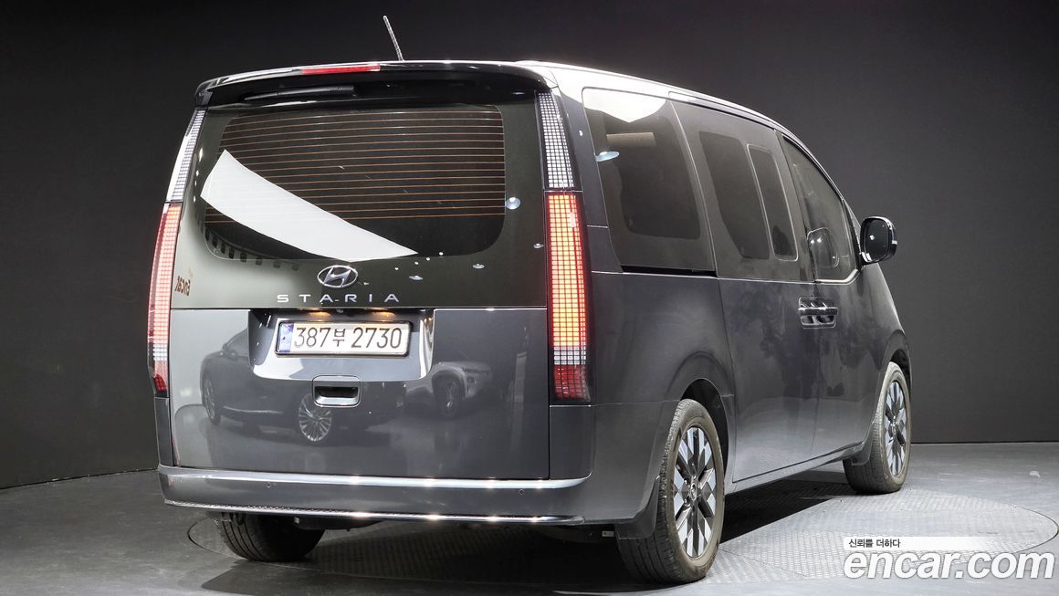 Hyundai Staria 2022