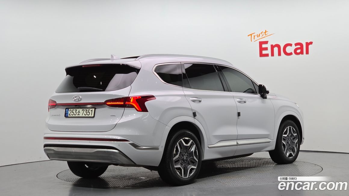 Hyundai Santafe 2022