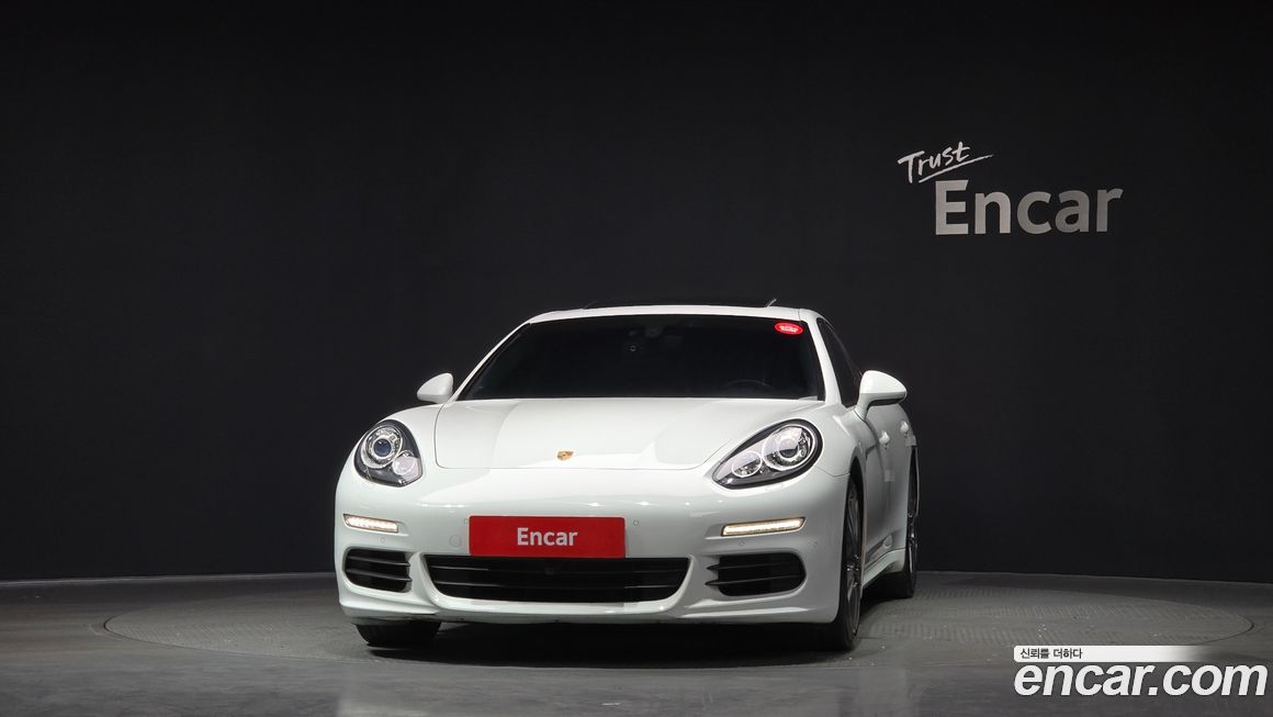 Porsche Panamera 2016