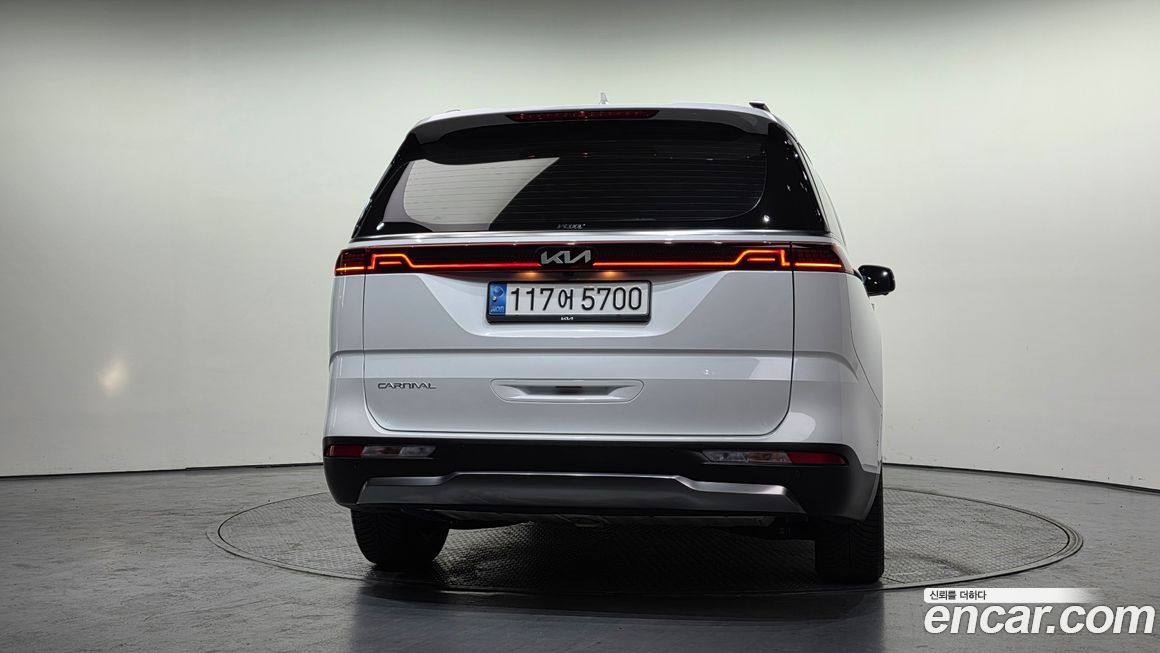 Kia Canival 2023