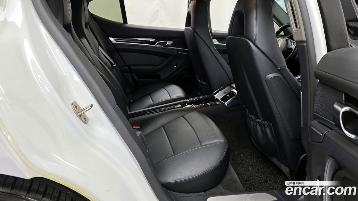 Porsche Panamera 2016