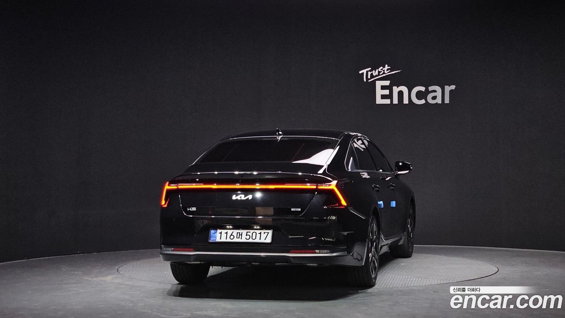 Kia K8 2025