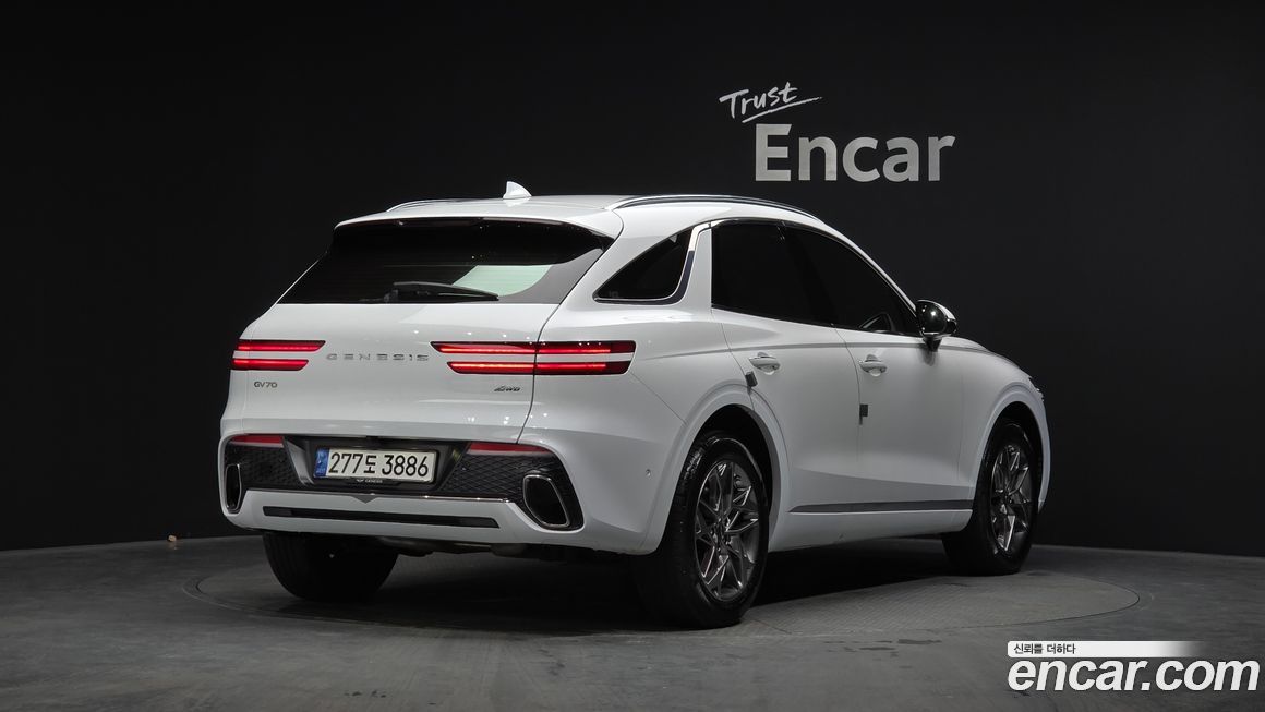 Genesis GV70 2021