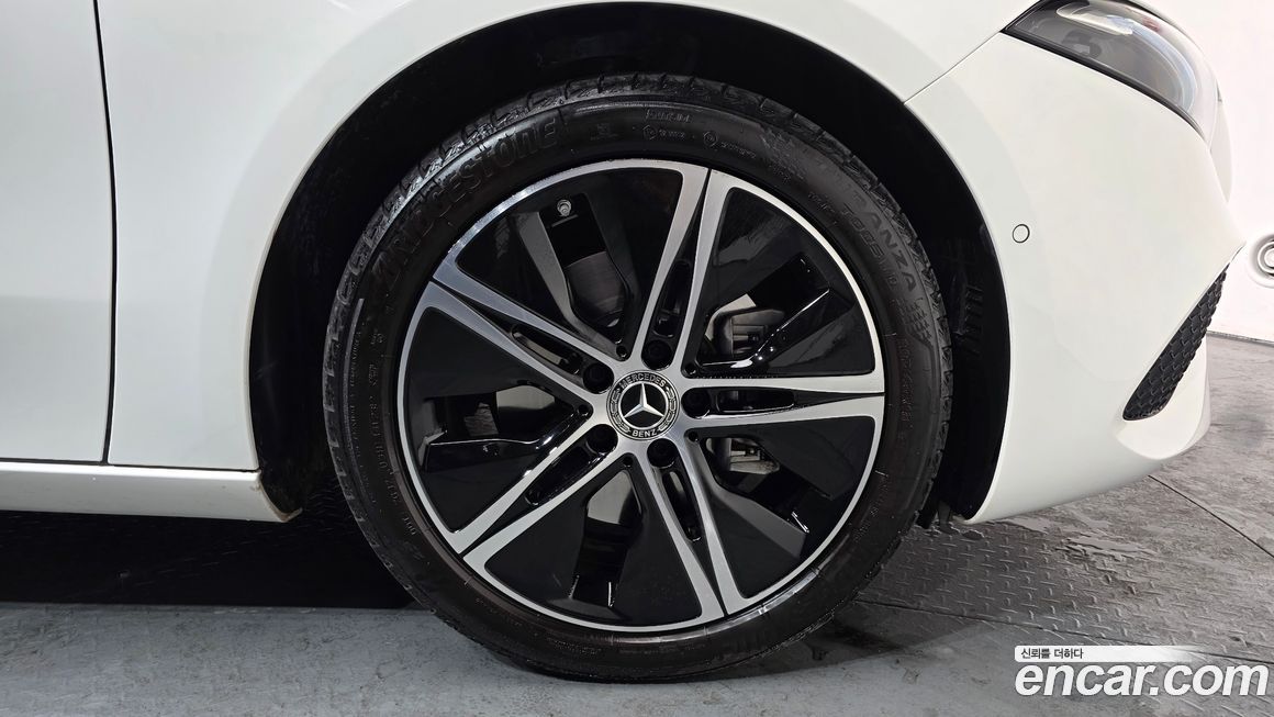 Mercedes-Benz A-Class 2024