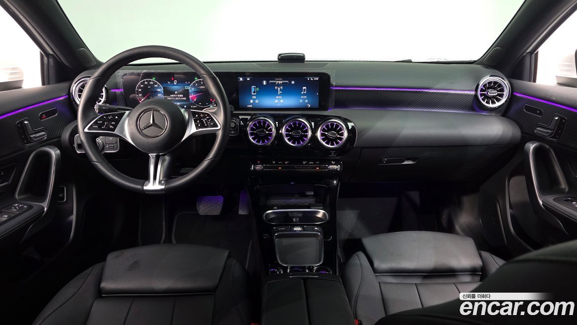 Mercedes-Benz A-Class 2024