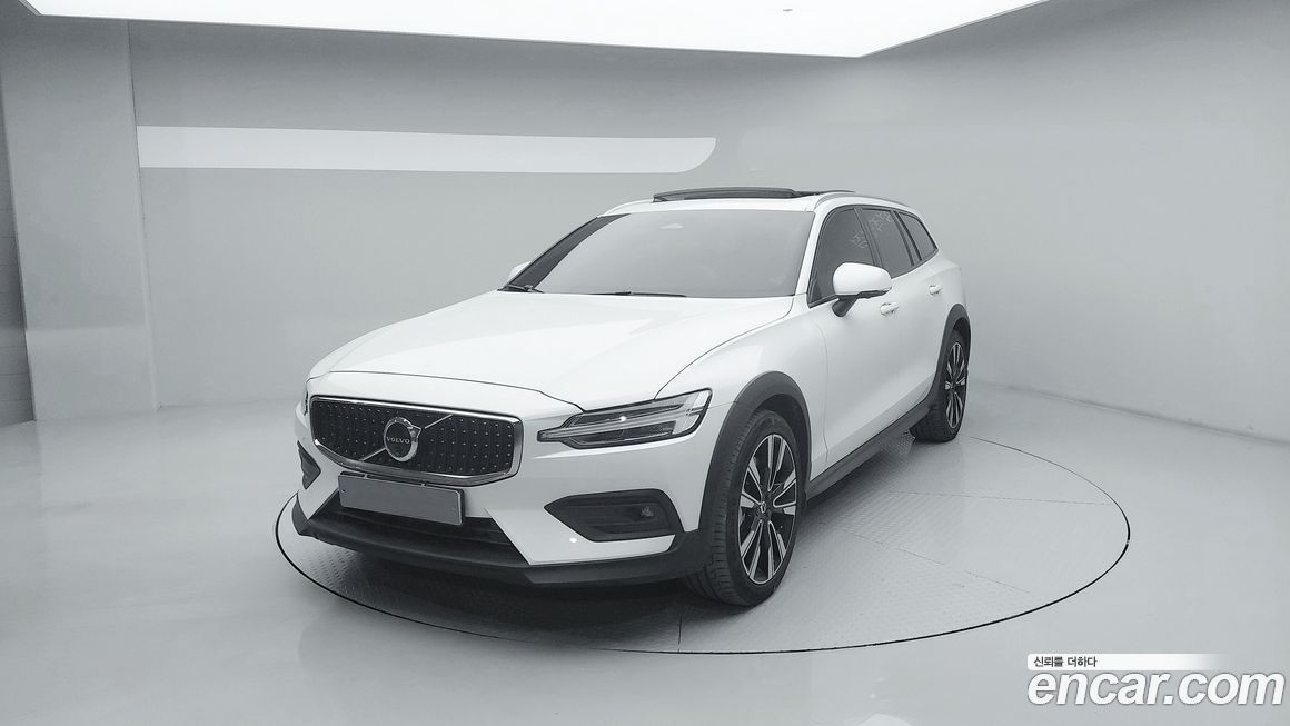 Volvo V60 2024