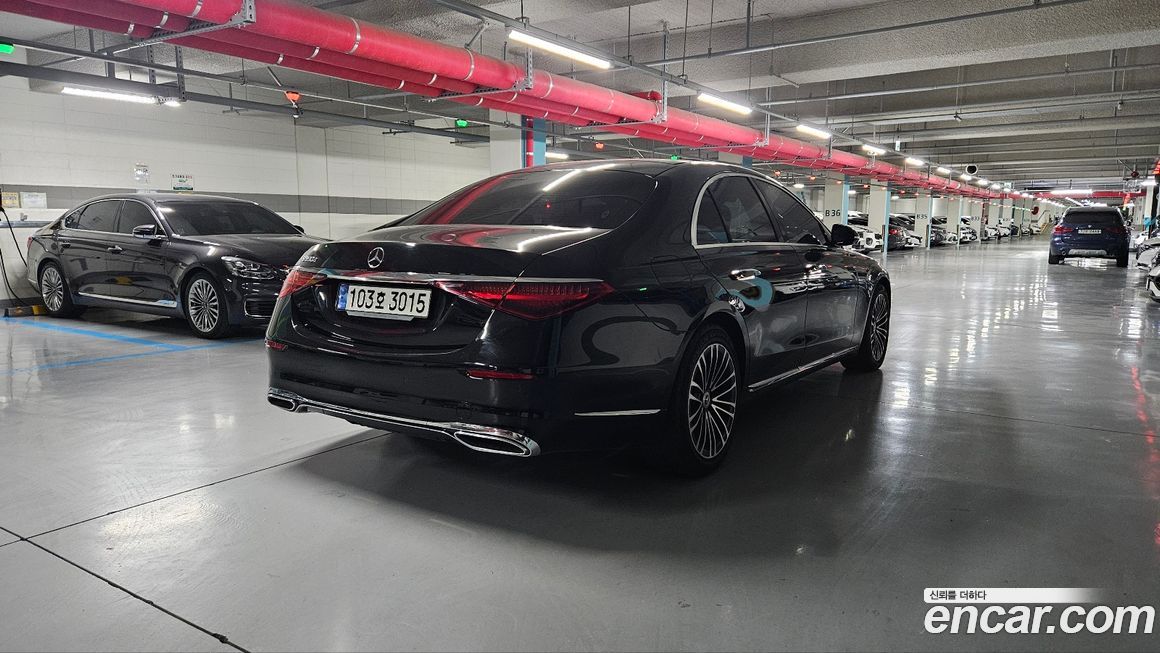 Mercedes-Benz S-Class 2022