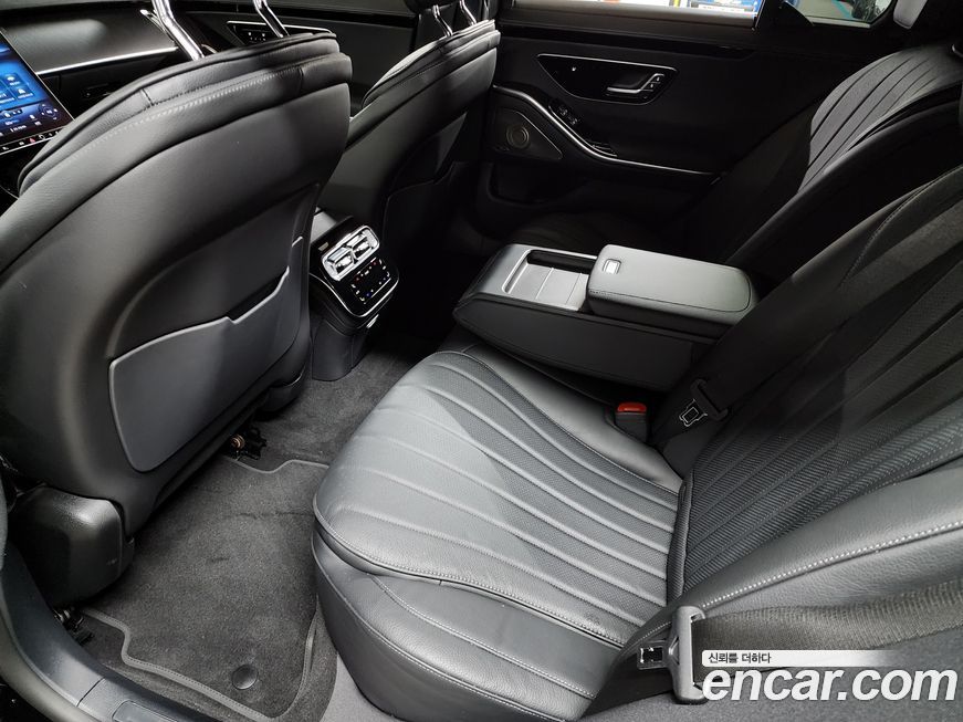 Mercedes-Benz S-Class 2022