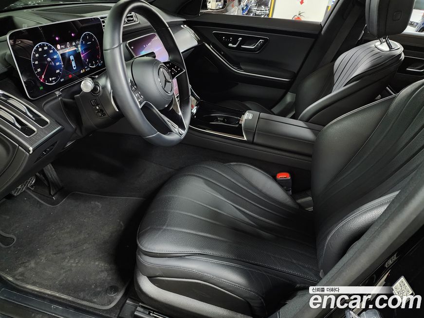 Mercedes-Benz S-Class 2022