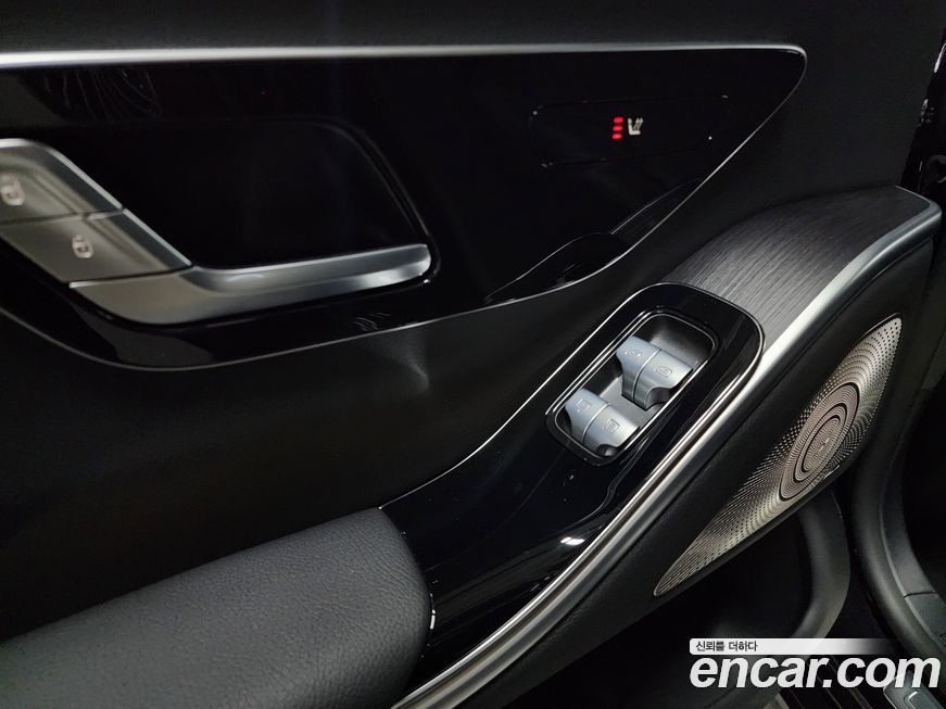 Mercedes-Benz S-Class 2022