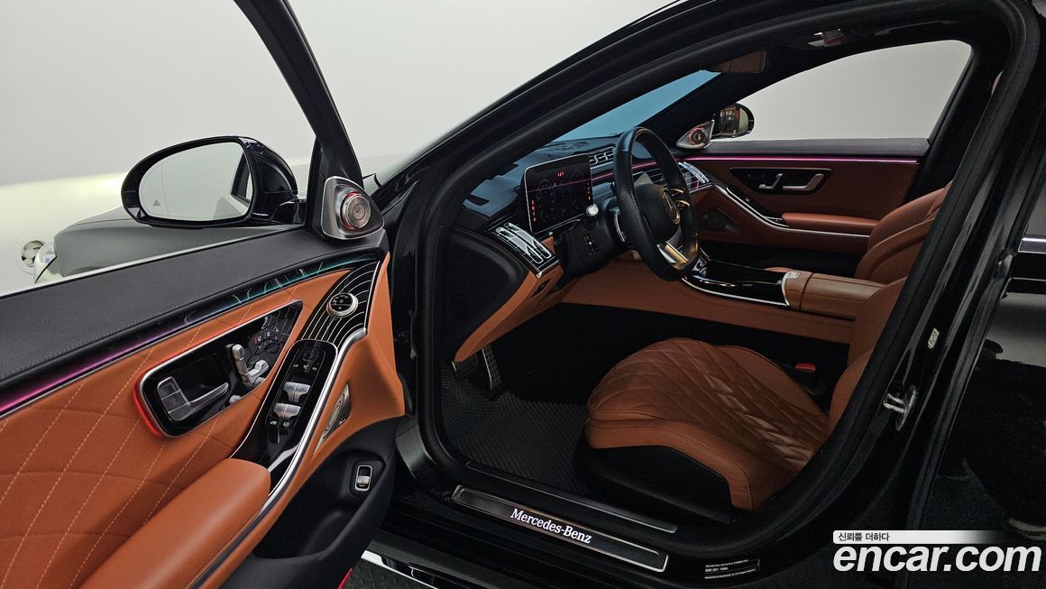 Mercedes-Benz S-Class 2023