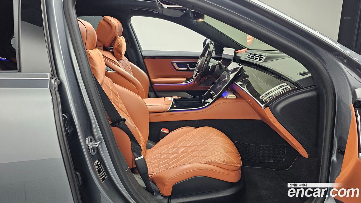 Mercedes-Benz S-Class 2021