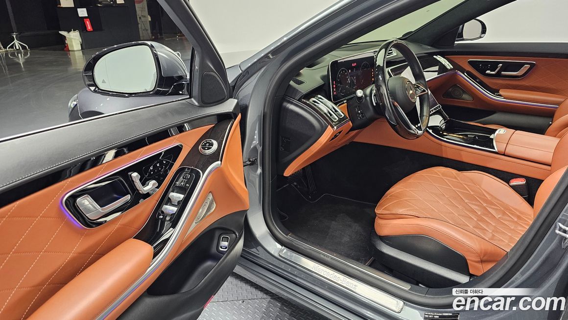 Mercedes-Benz S-Class 2021