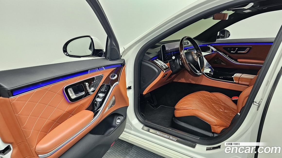 Mercedes-Benz S-Class 2021