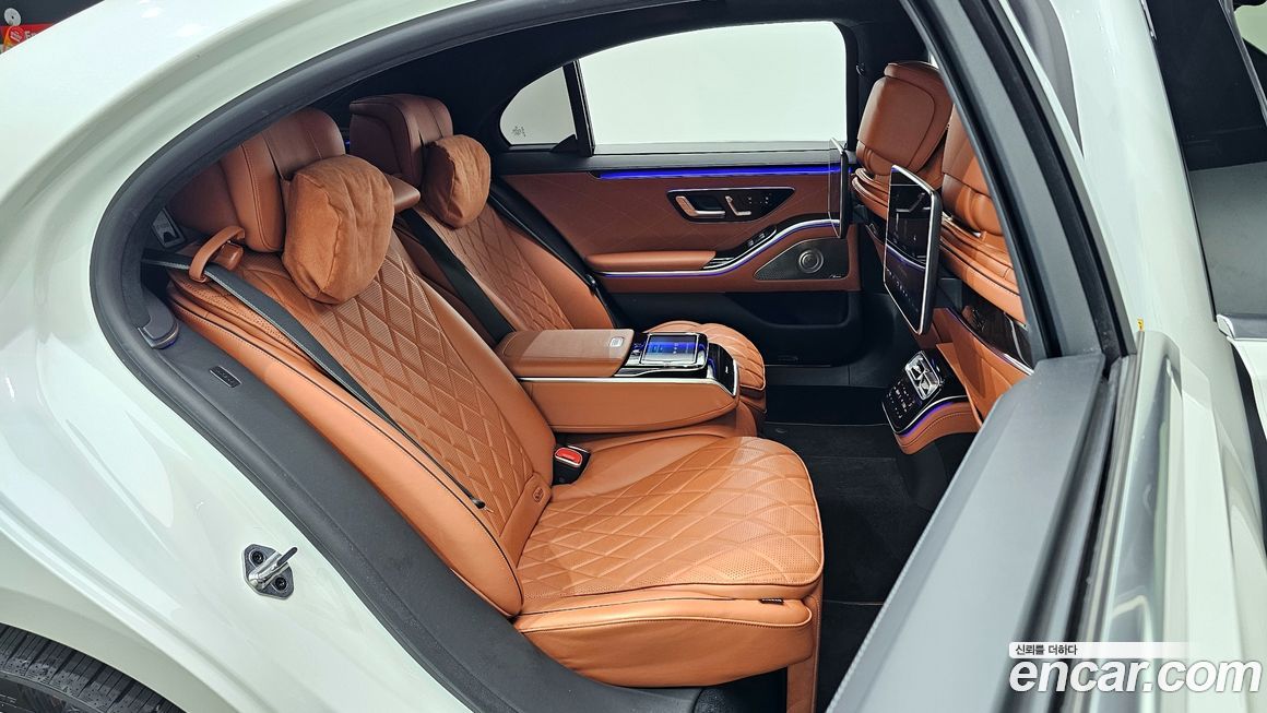 Mercedes-Benz S-Class 2021