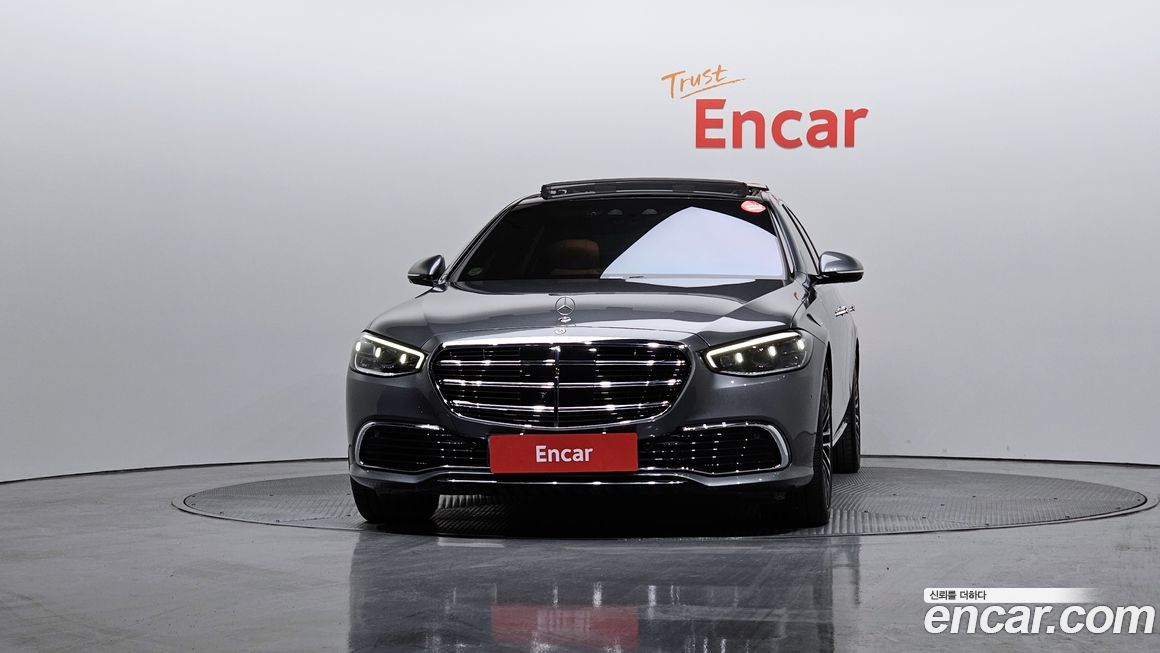 Mercedes-Benz S-Class 2021