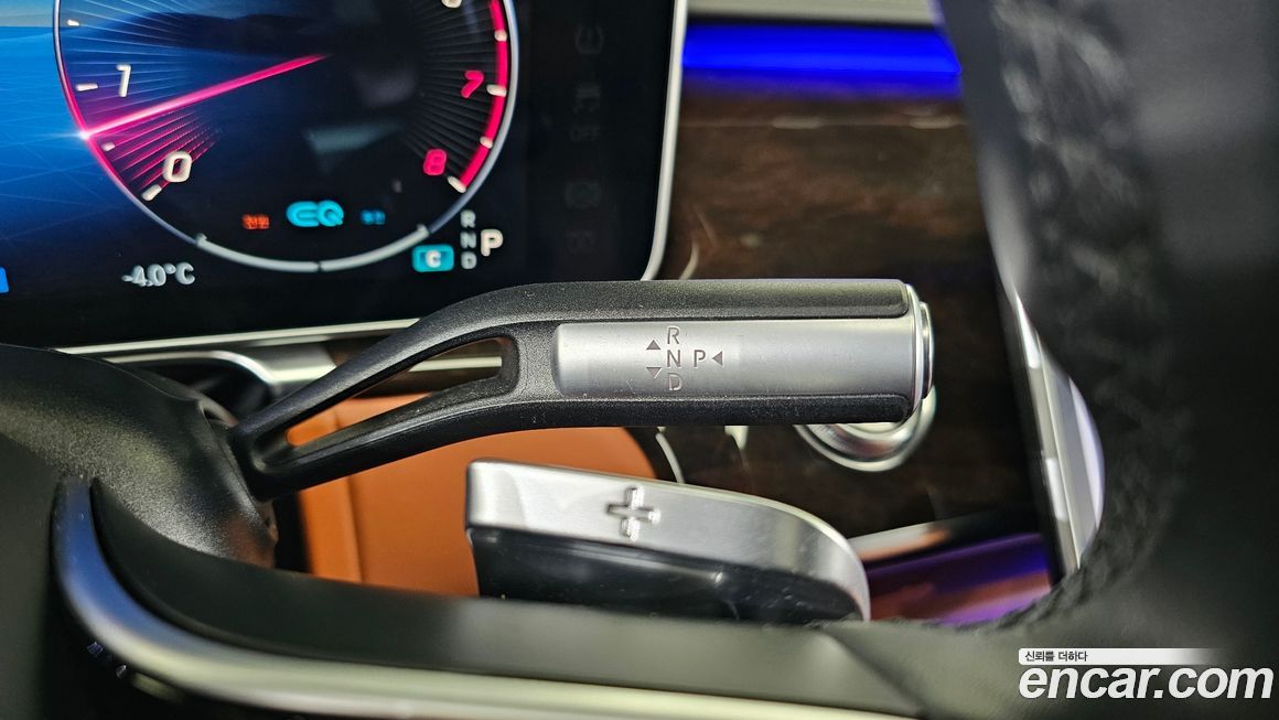 Mercedes-Benz S-Class 2021