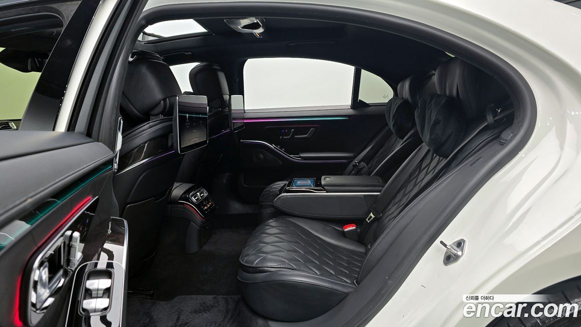 Mercedes-Benz S-Class 2022