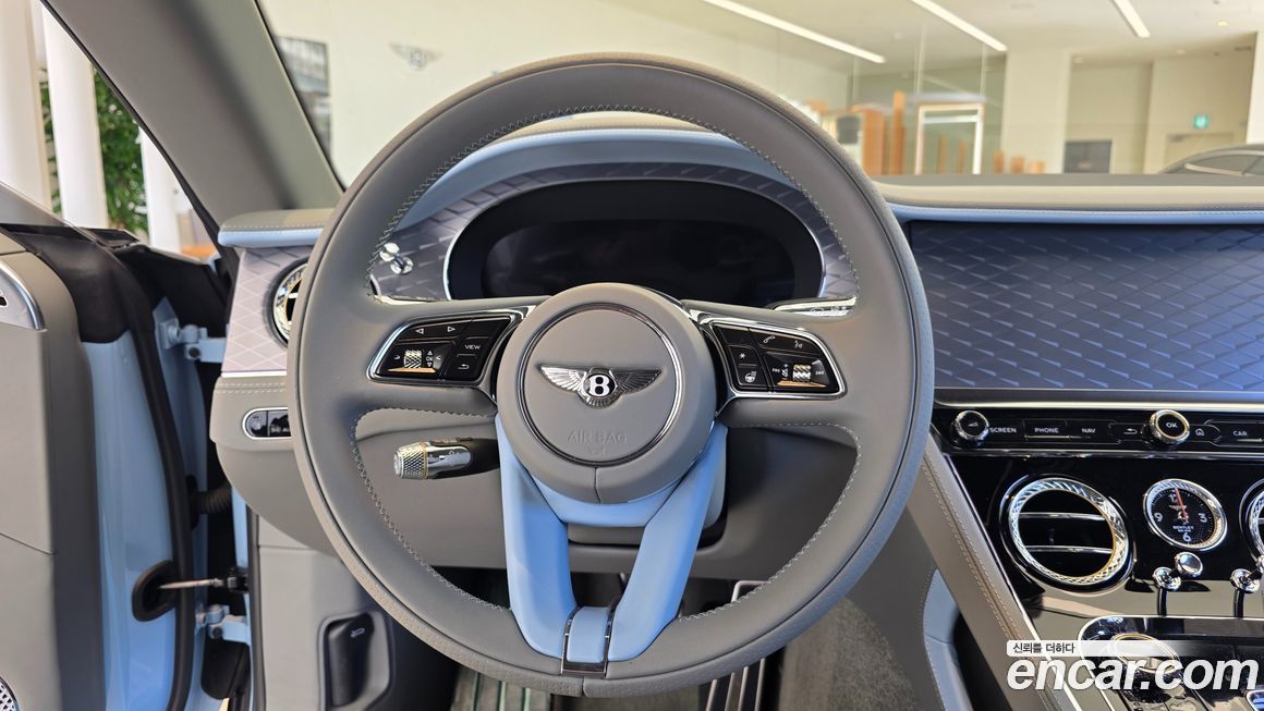 Bentley Continental 2025