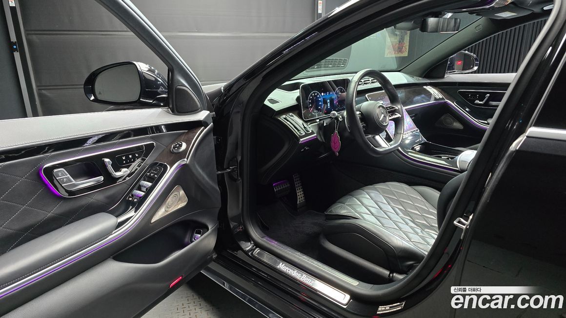 Mercedes-Benz S-Class 2023