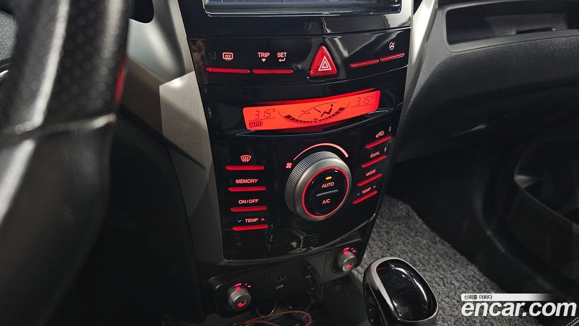 KG_Mobility_Ssangyong TIBOLI 2015