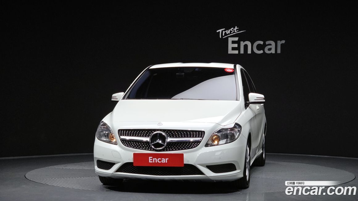 Mercedes-Benz B-Class 2013