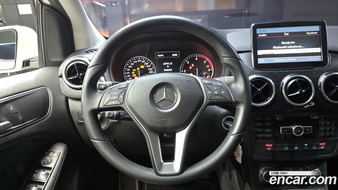 Mercedes-Benz B-Class 2013