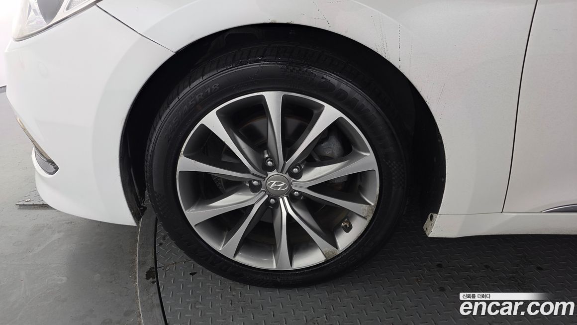 Hyundai Grandeur 2015