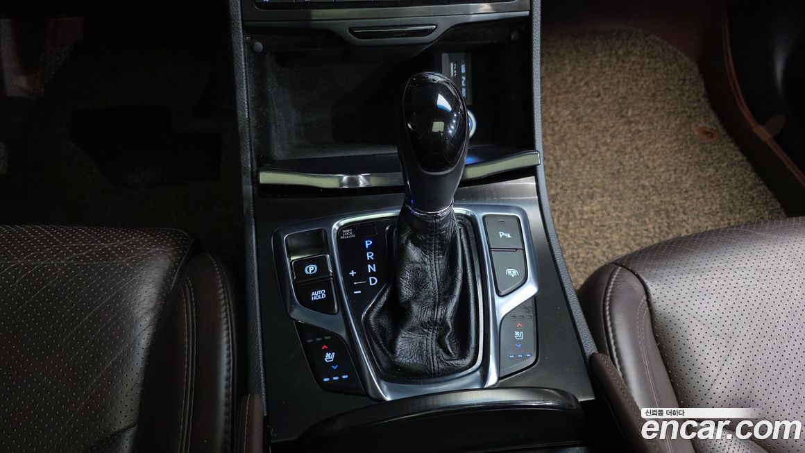 Hyundai Grandeur 2015